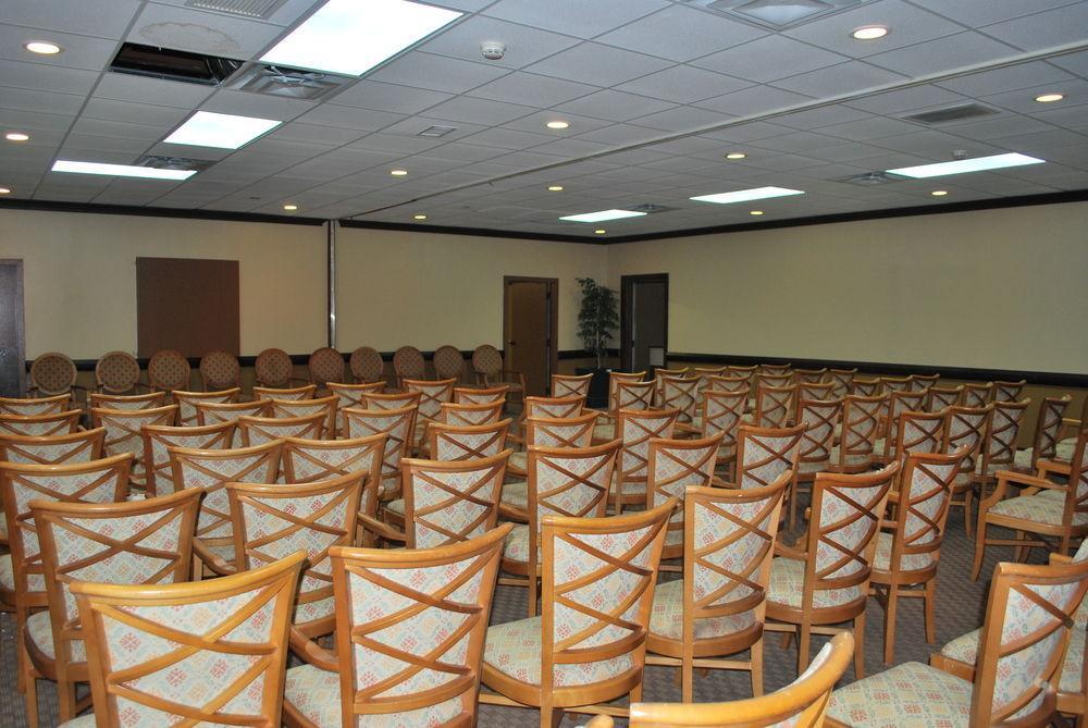Rodeway Inn Duncanville Exterior photo